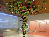 Hedelmäpuu Fazerin aulassa