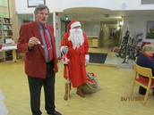 Pikkujoulu 24.11.2018
Jukka otti Joulupukin vastaan